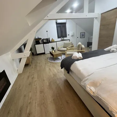 Lilas House Apartmanhotel