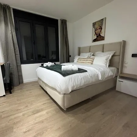 Lejlighedshotel Lilas House 3*